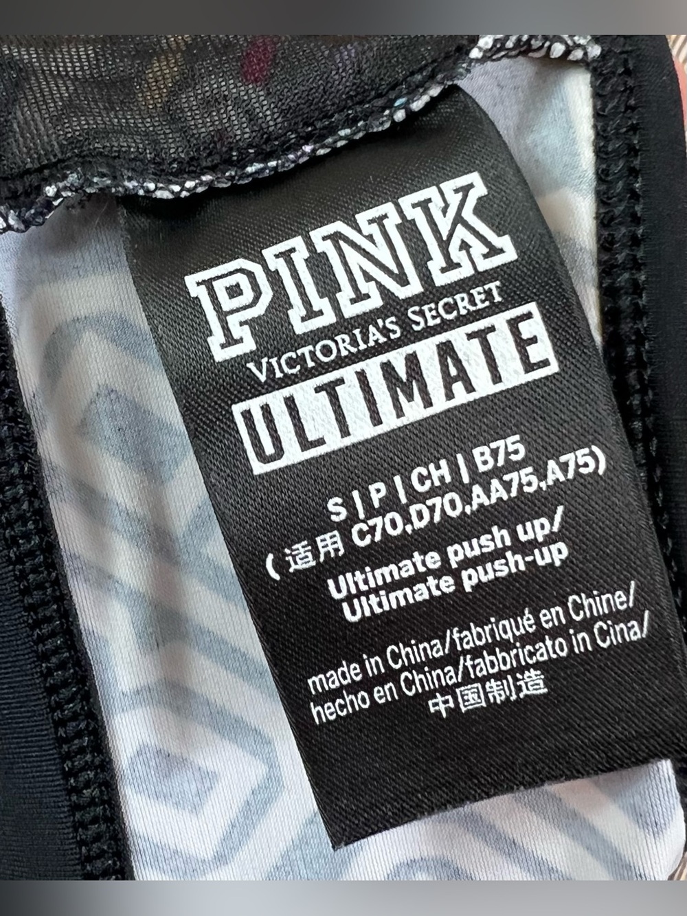 Victoria’s Secret Pink Ultimate Push Up Sports Bra Size Small - Picture 3 of 3